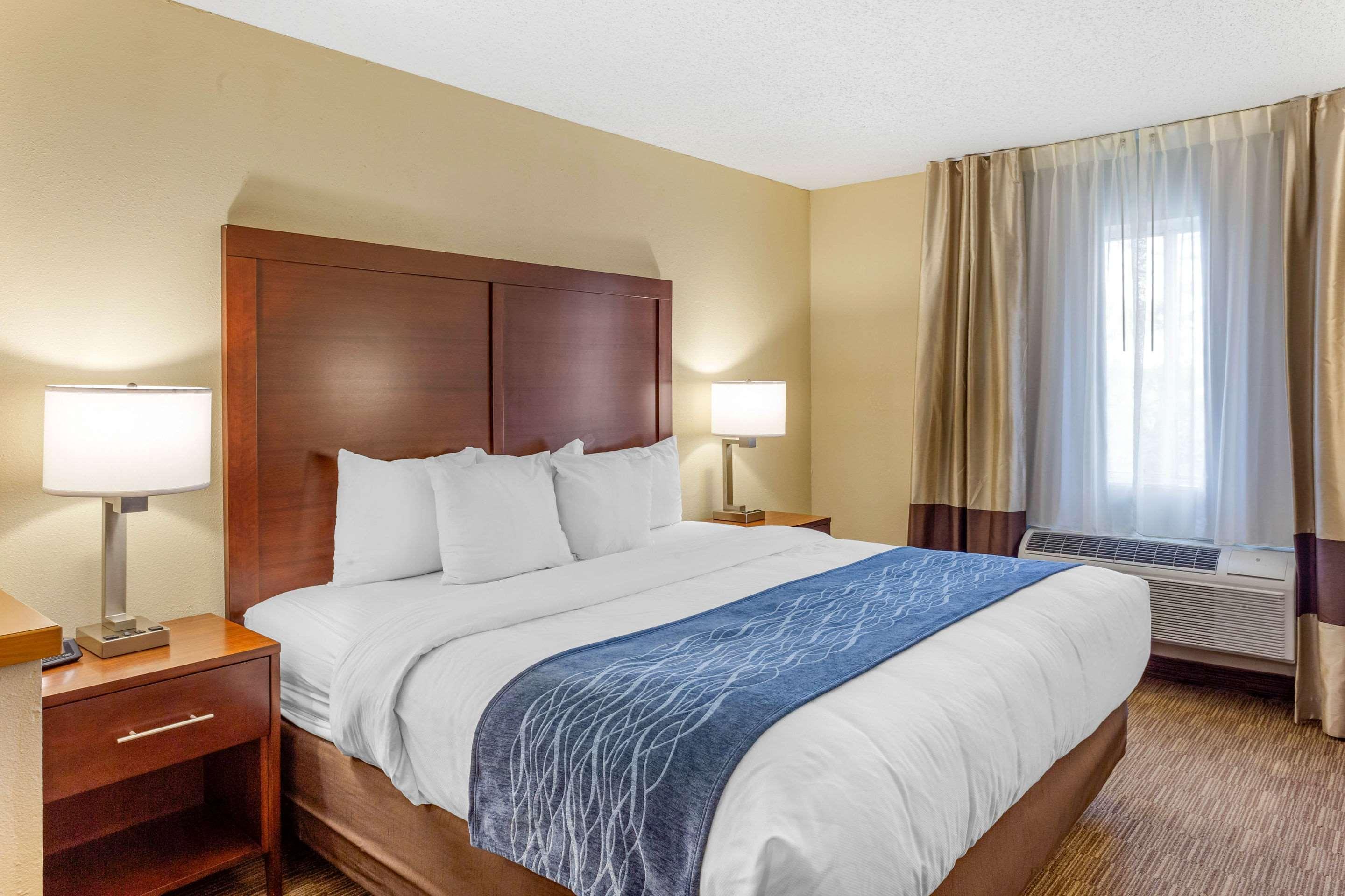 Comfort Inn Rockford Near Casino District Zewnętrze zdjęcie