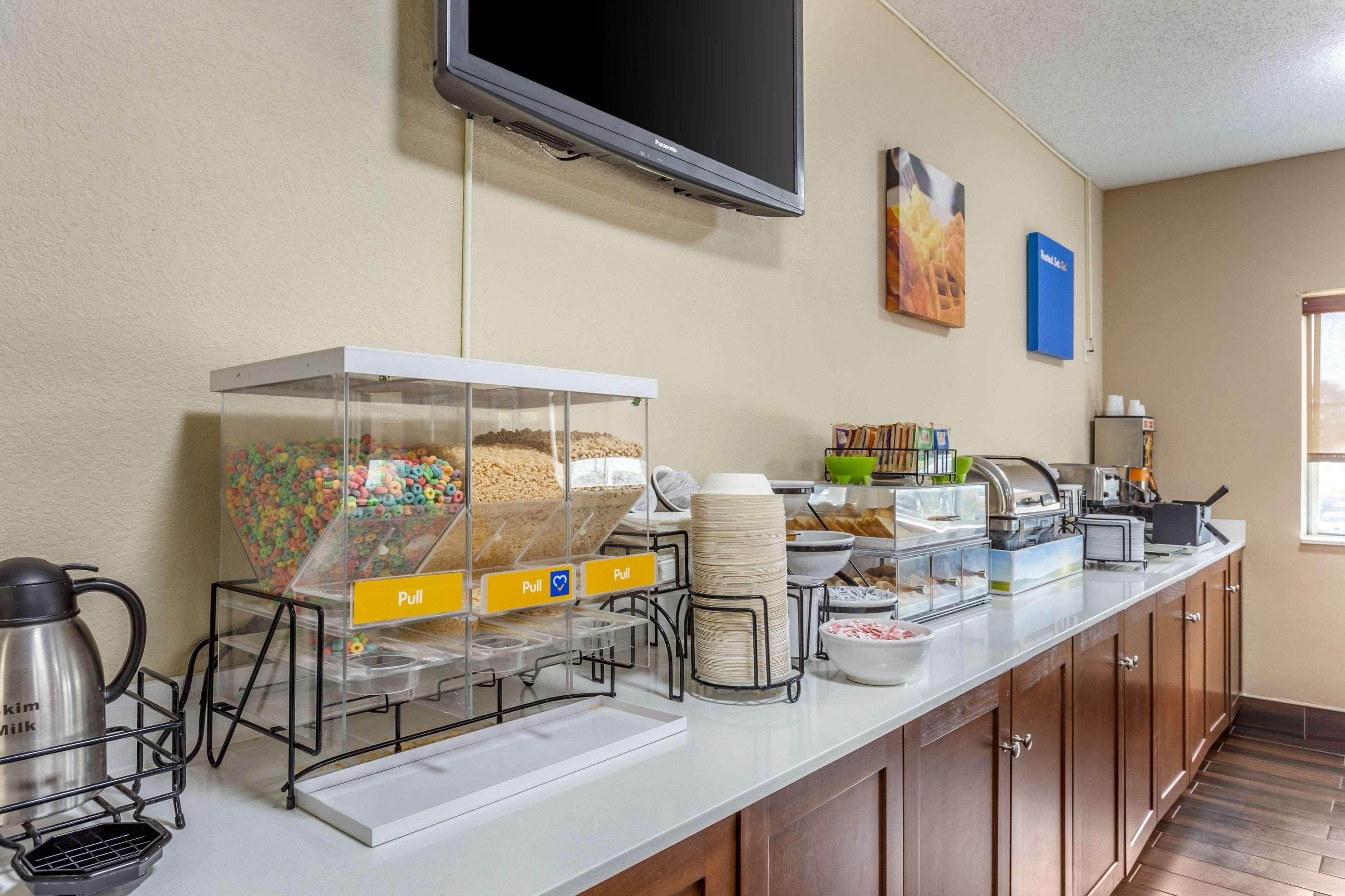 Comfort Inn Rockford Near Casino District Zewnętrze zdjęcie