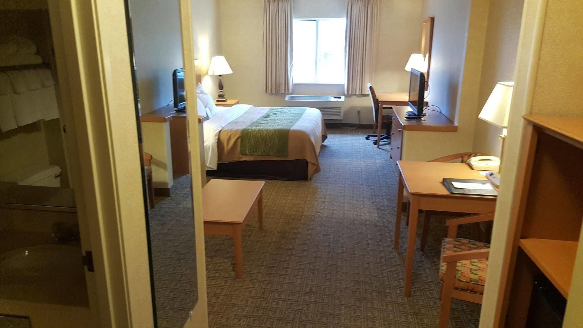 Comfort Inn Rockford Near Casino District Zewnętrze zdjęcie